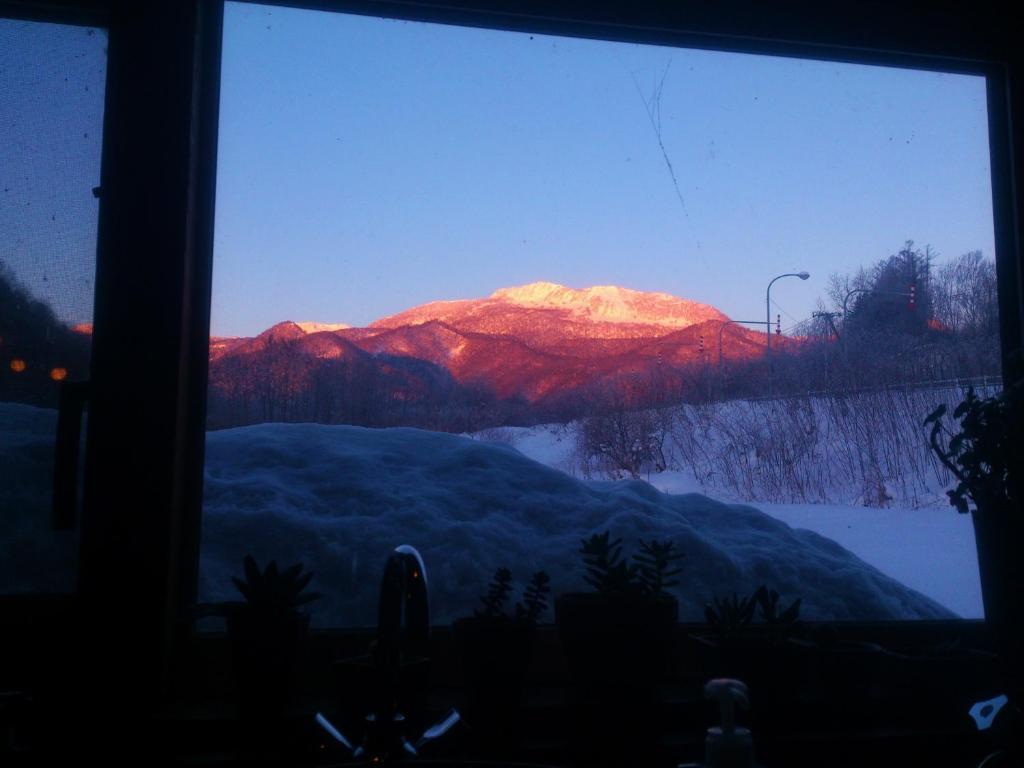 Goryo Guesthouse Furano Exterior photo
